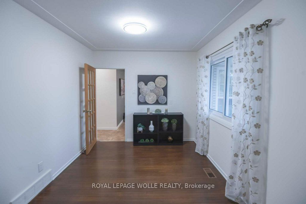 11 Duncairn Avenue Property Photo 13