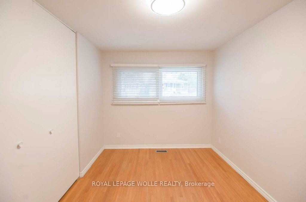 11 Duncairn Avenue Property Photo 18