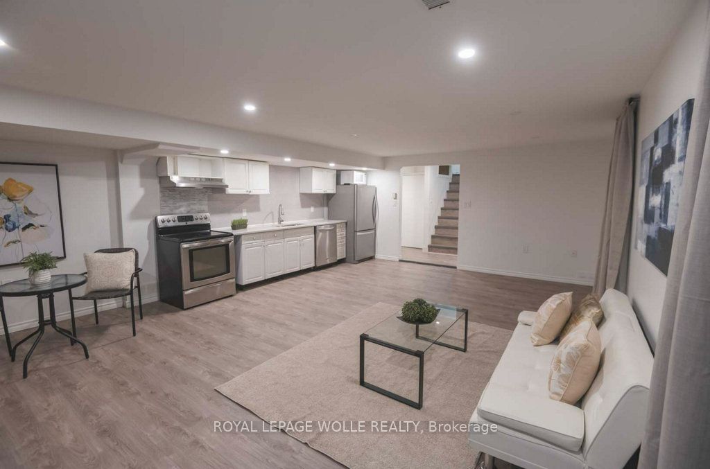 11 Duncairn Avenue Property Photo 26