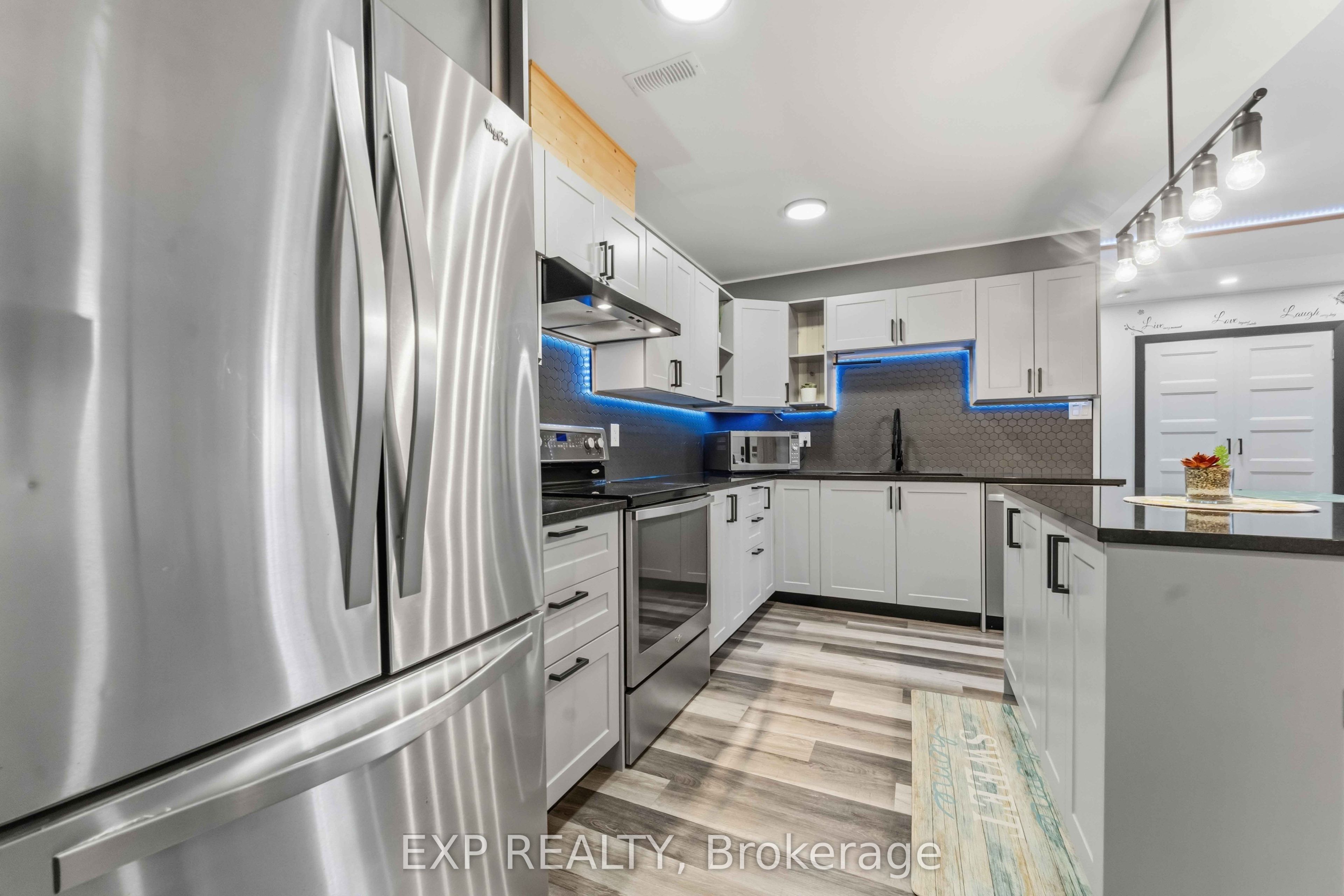 104 Artesa Private J Property Photo 16