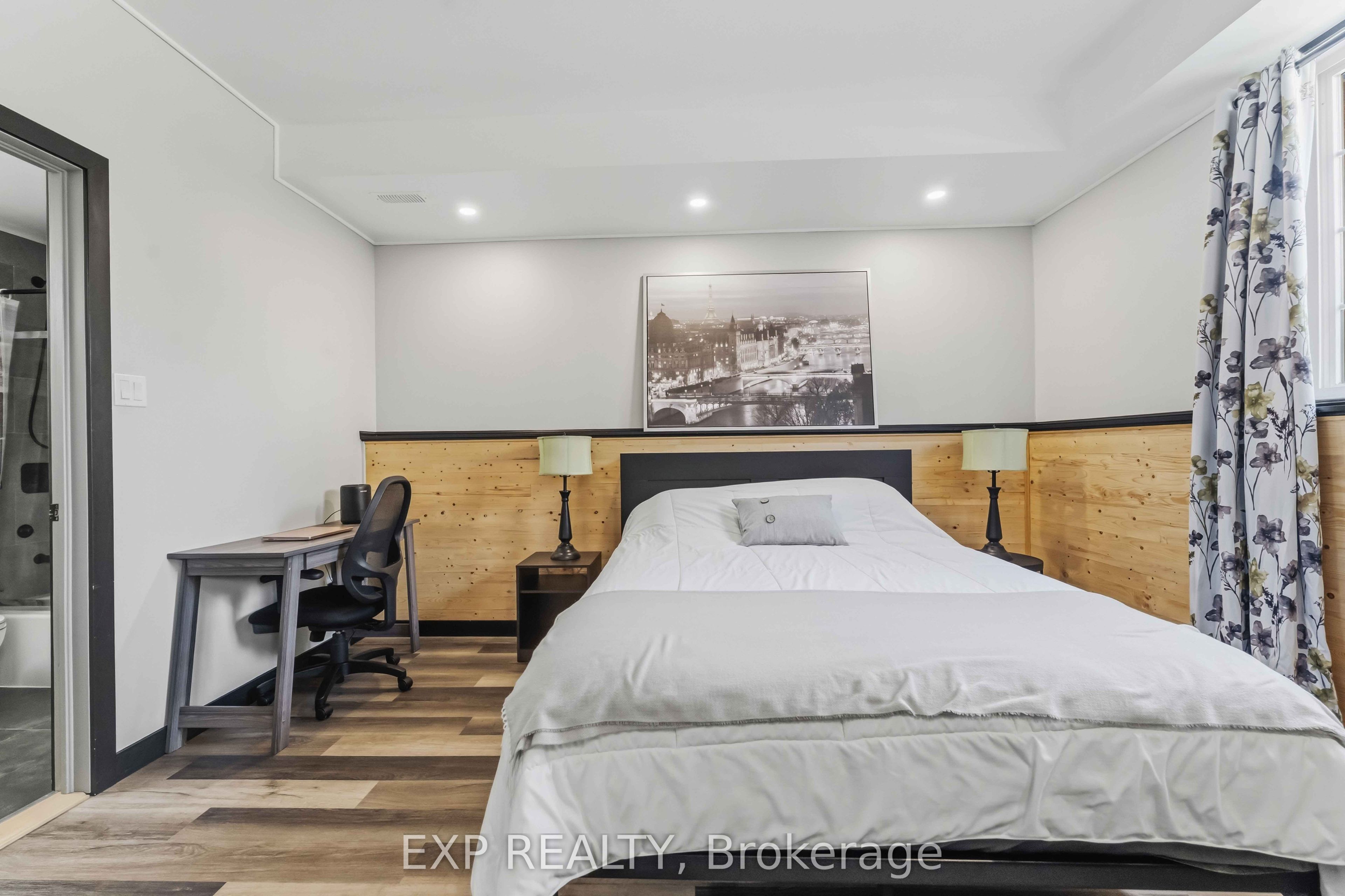 104 Artesa Private J Property Photo 27