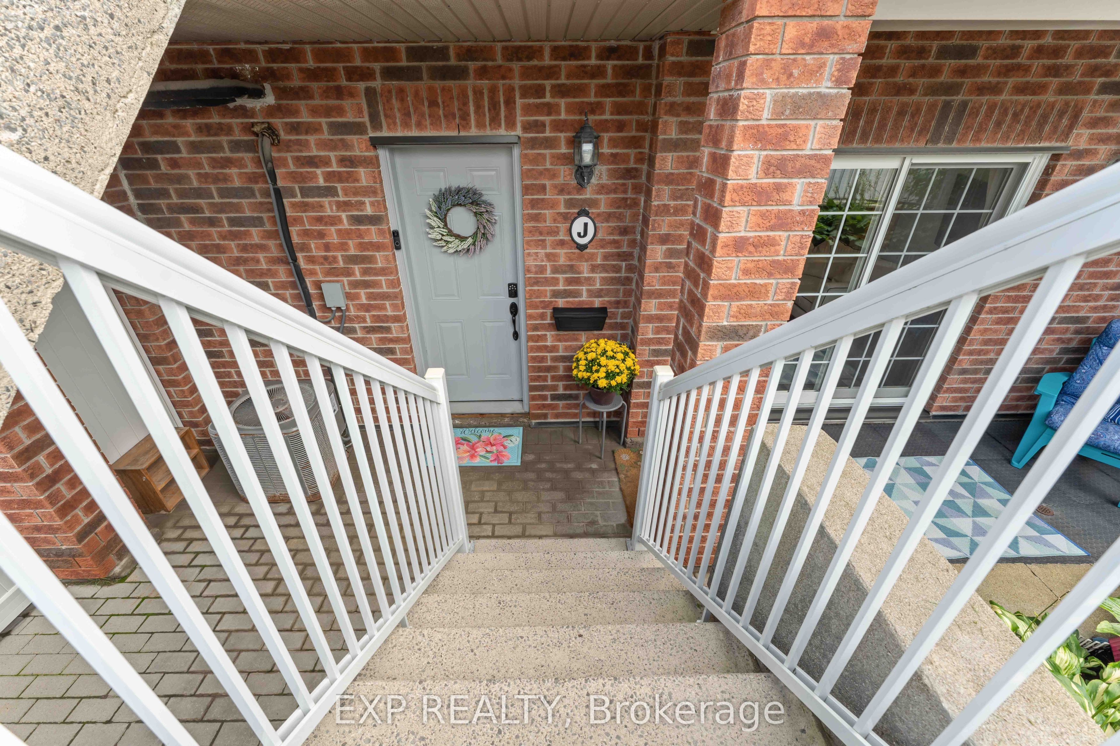 104 Artesa Private J Property Photo 44