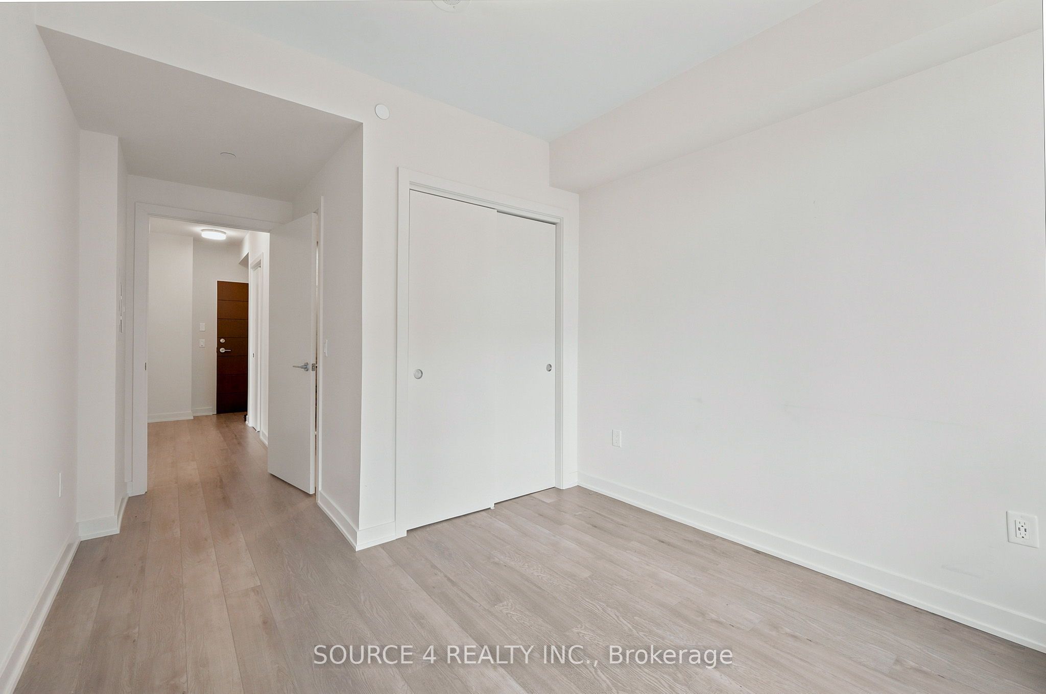 212 King William Street 815 Property Photo 15