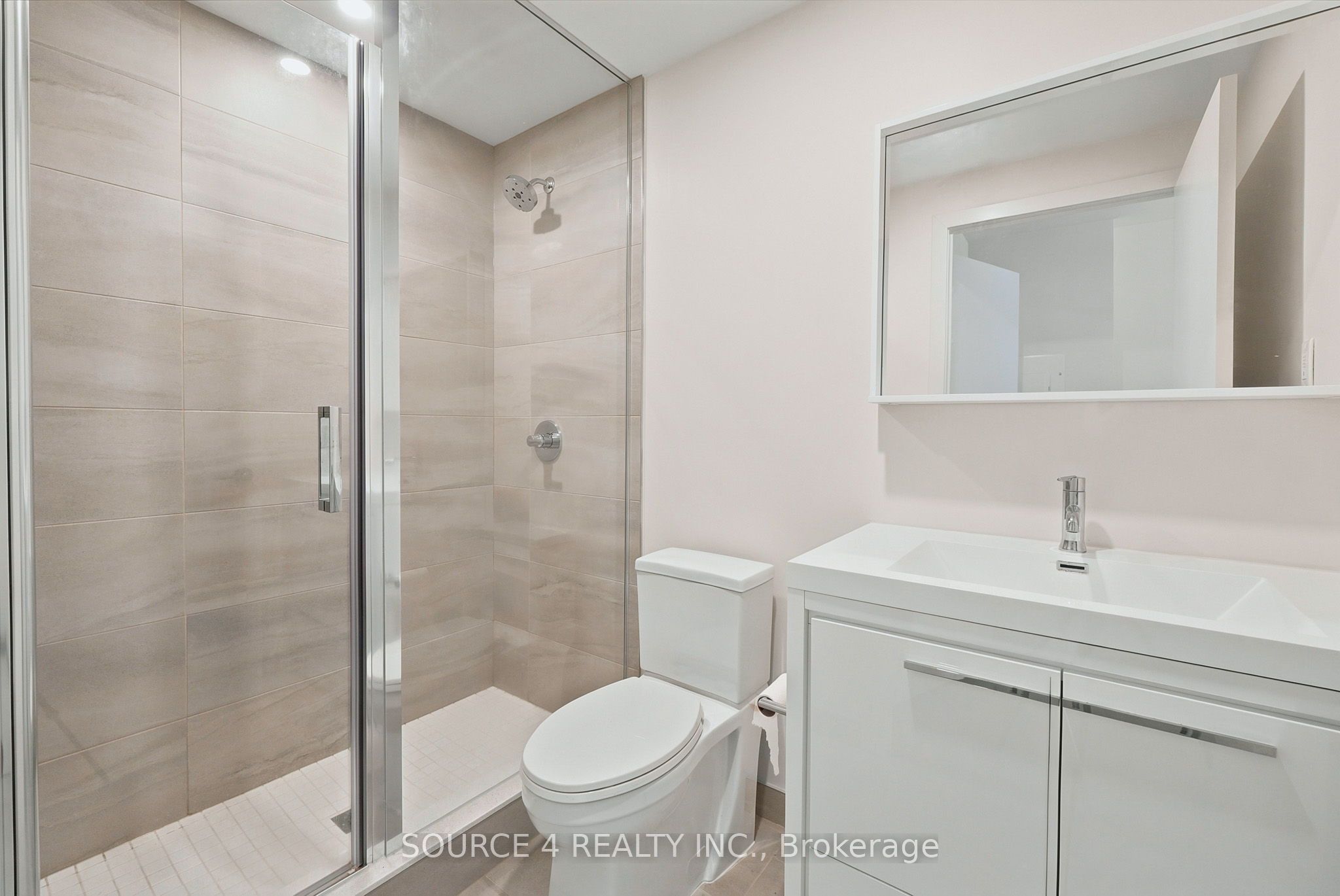 212 King William Street 815 Property Photo 16