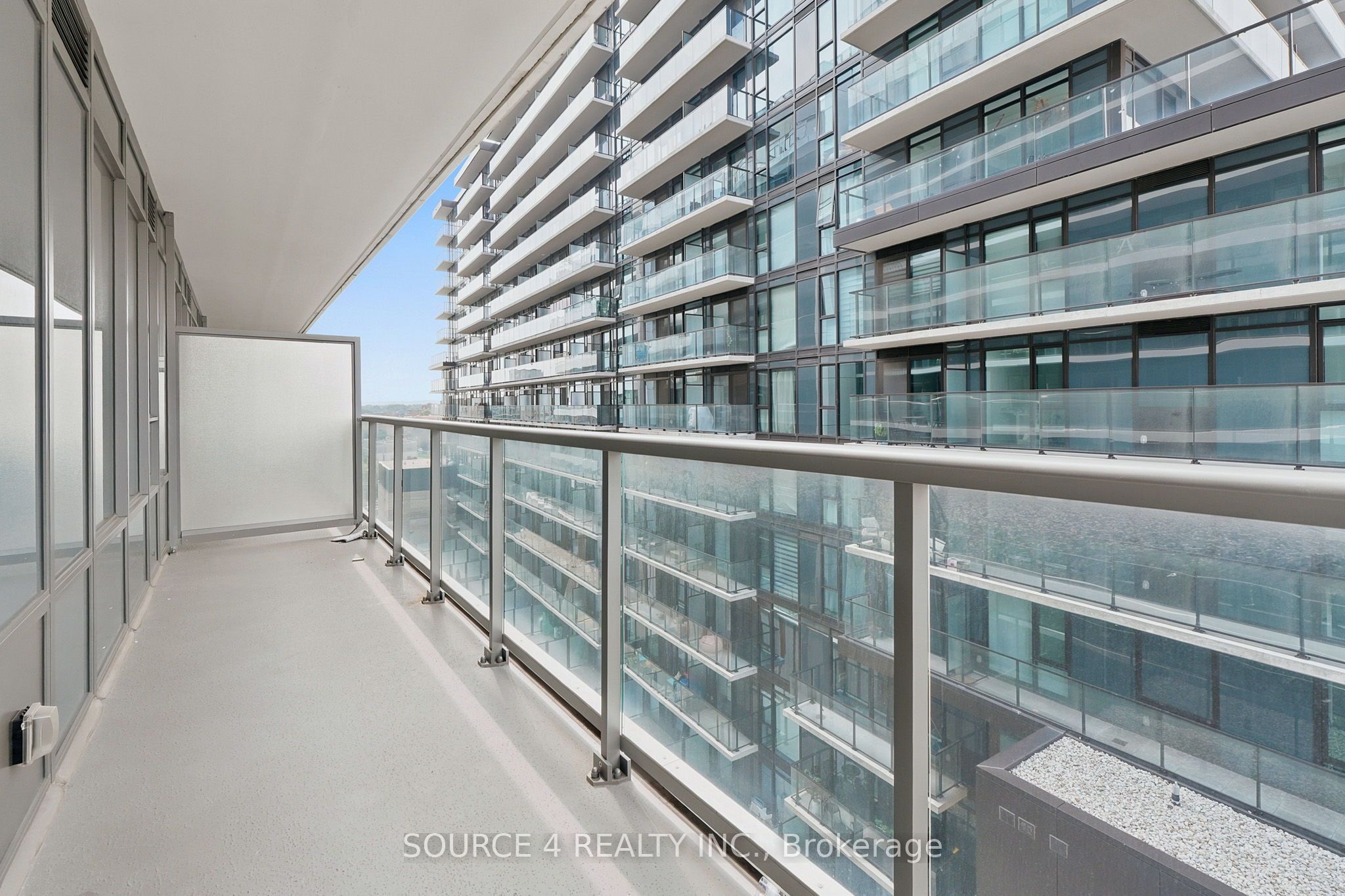 212 King William Street 815 Property Photo 19