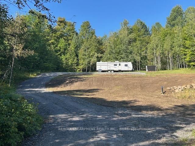 3275 Musclow-greenview Road Property Photo 7