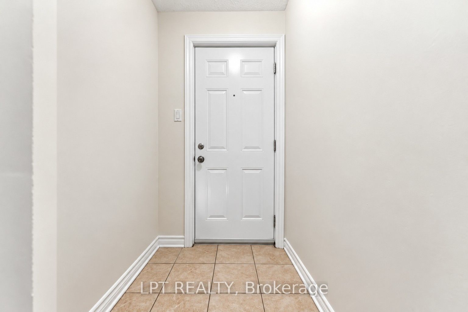 6722 Jeanne D'arc Boulevard N B Property Photo 2