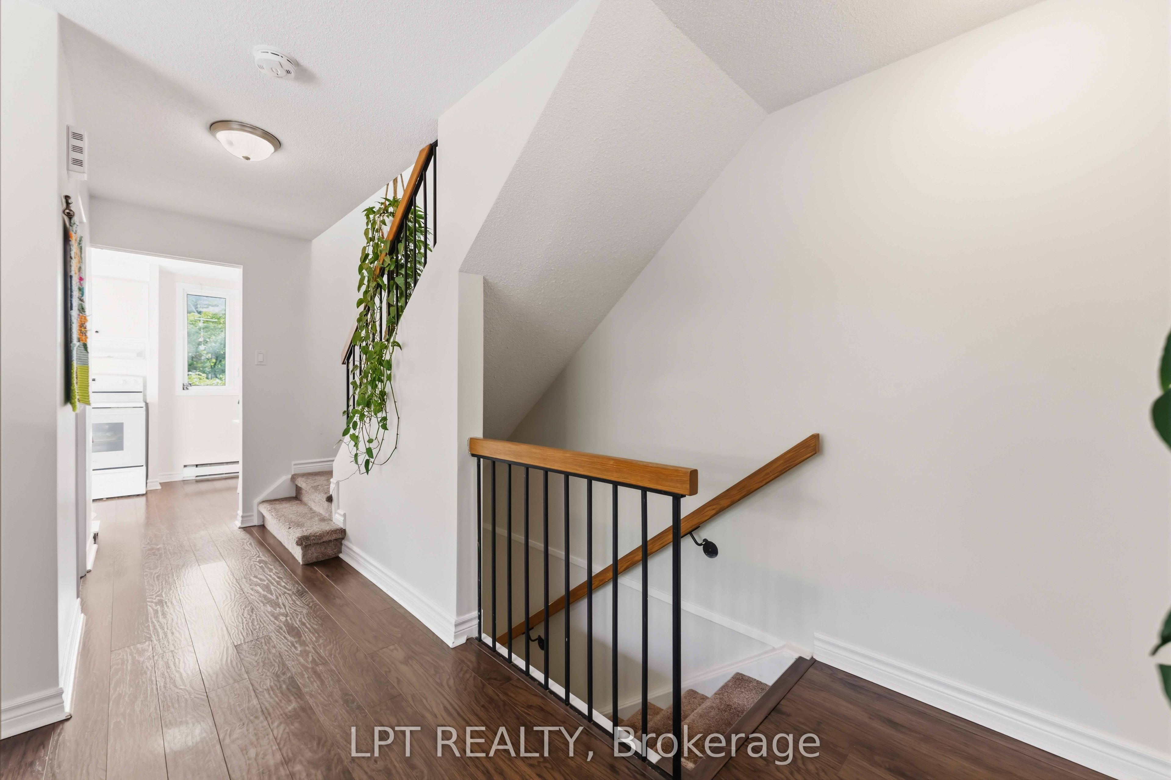 6722 Jeanne D'arc Boulevard N B Property Photo 3