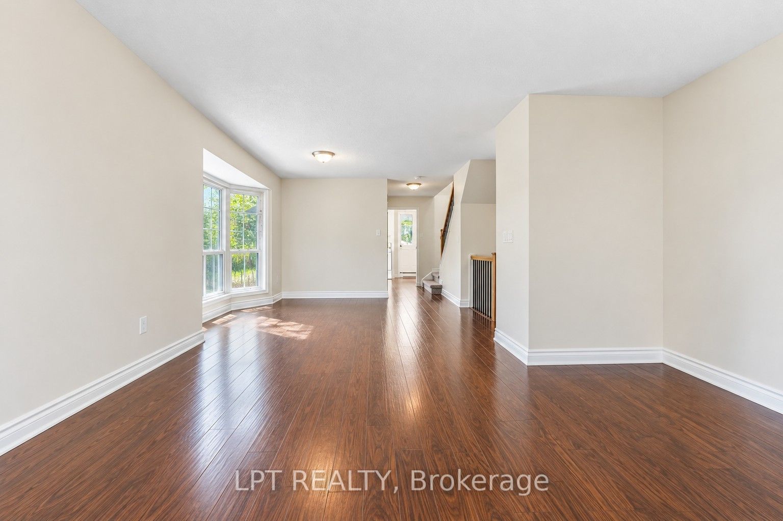 6722 Jeanne D'arc Boulevard N B Property Photo 8