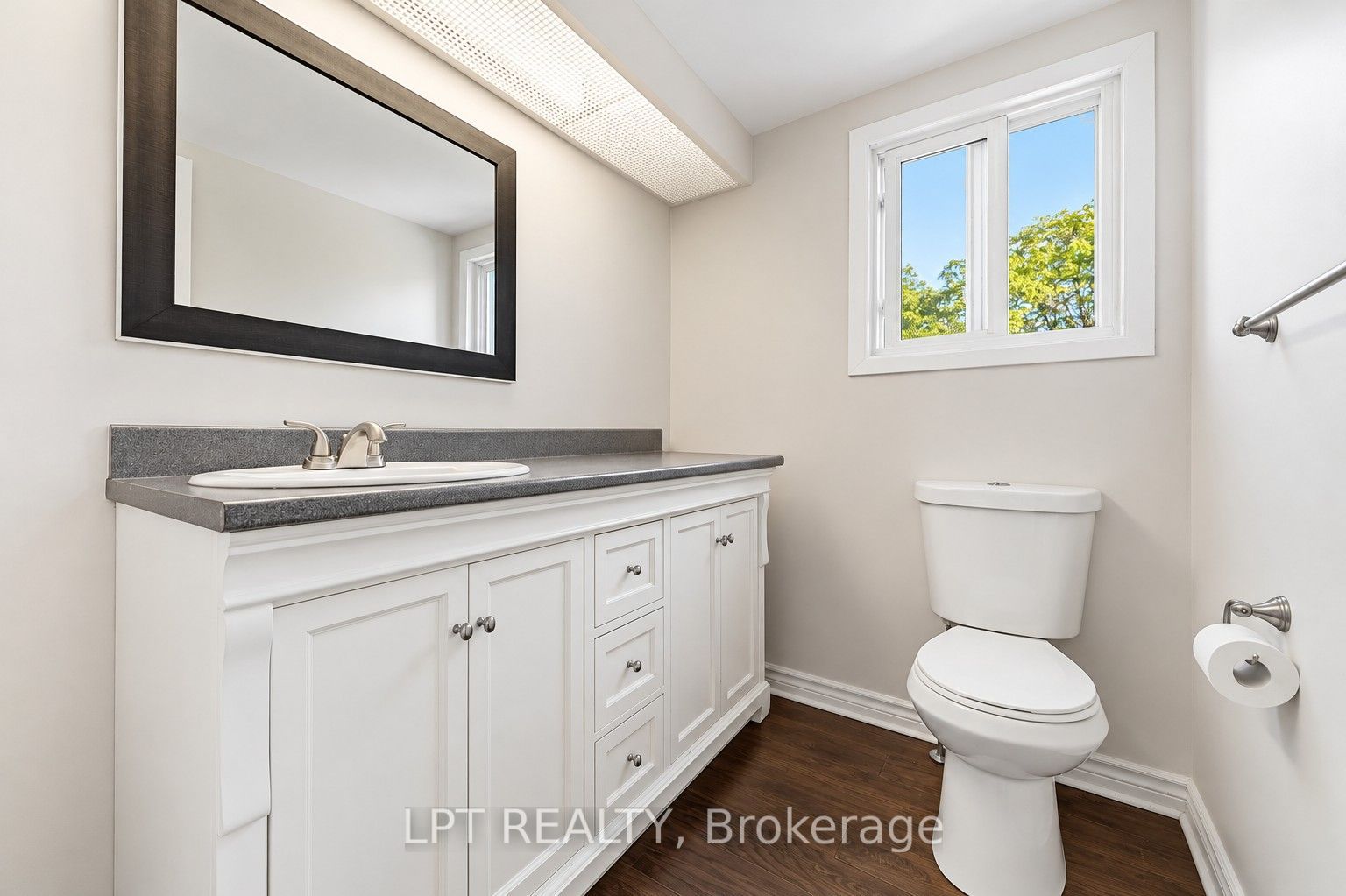 6722 Jeanne D'arc Boulevard N B Property Photo 12