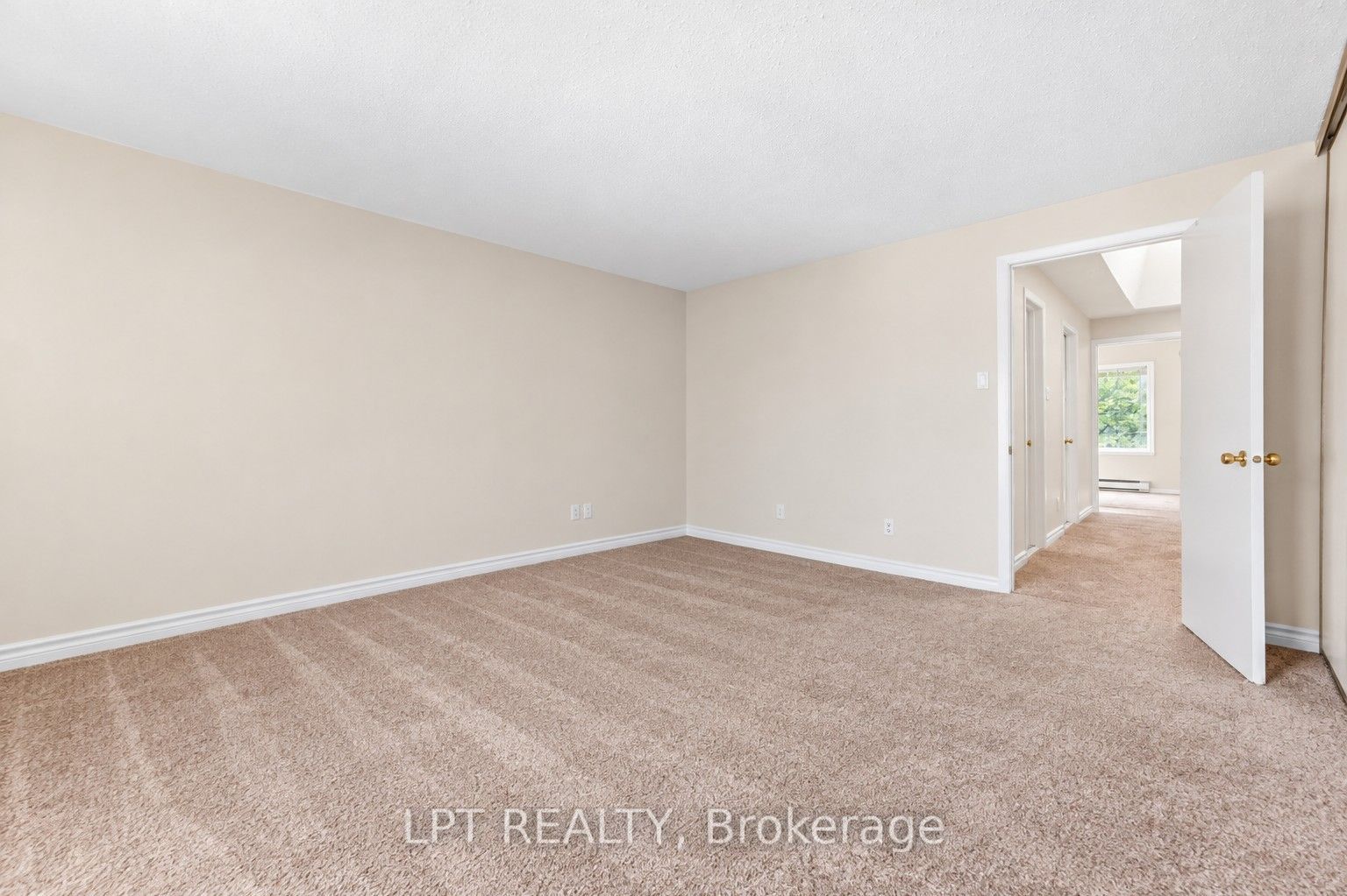 6722 Jeanne D'arc Boulevard N B Property Photo 16