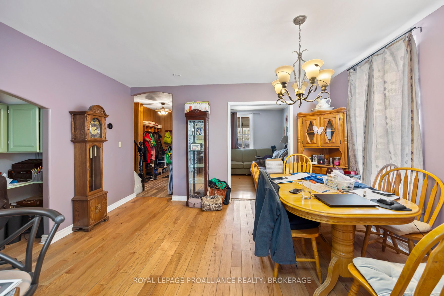 308 Brock Street Property Photo 9