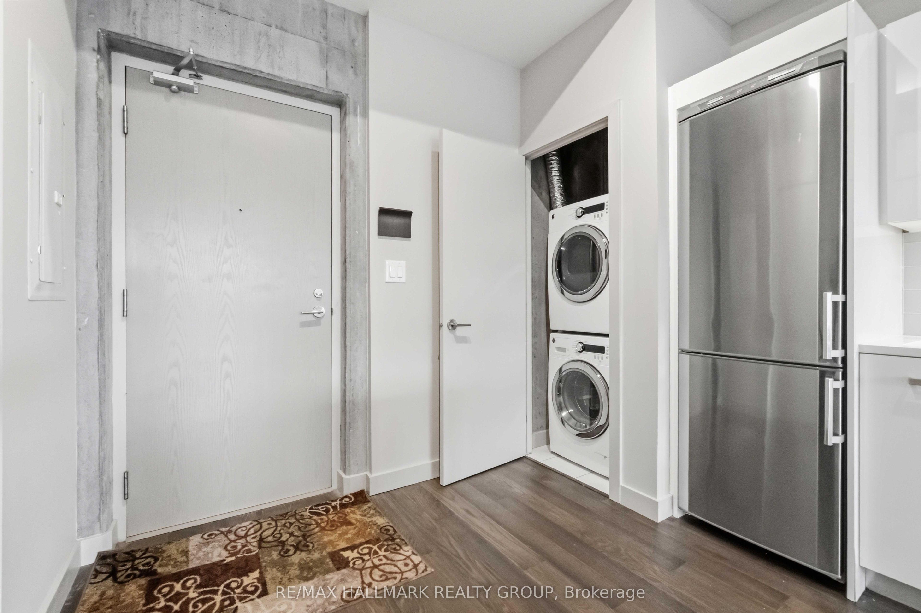 224 Lyon Street N 411 Property Photo 11