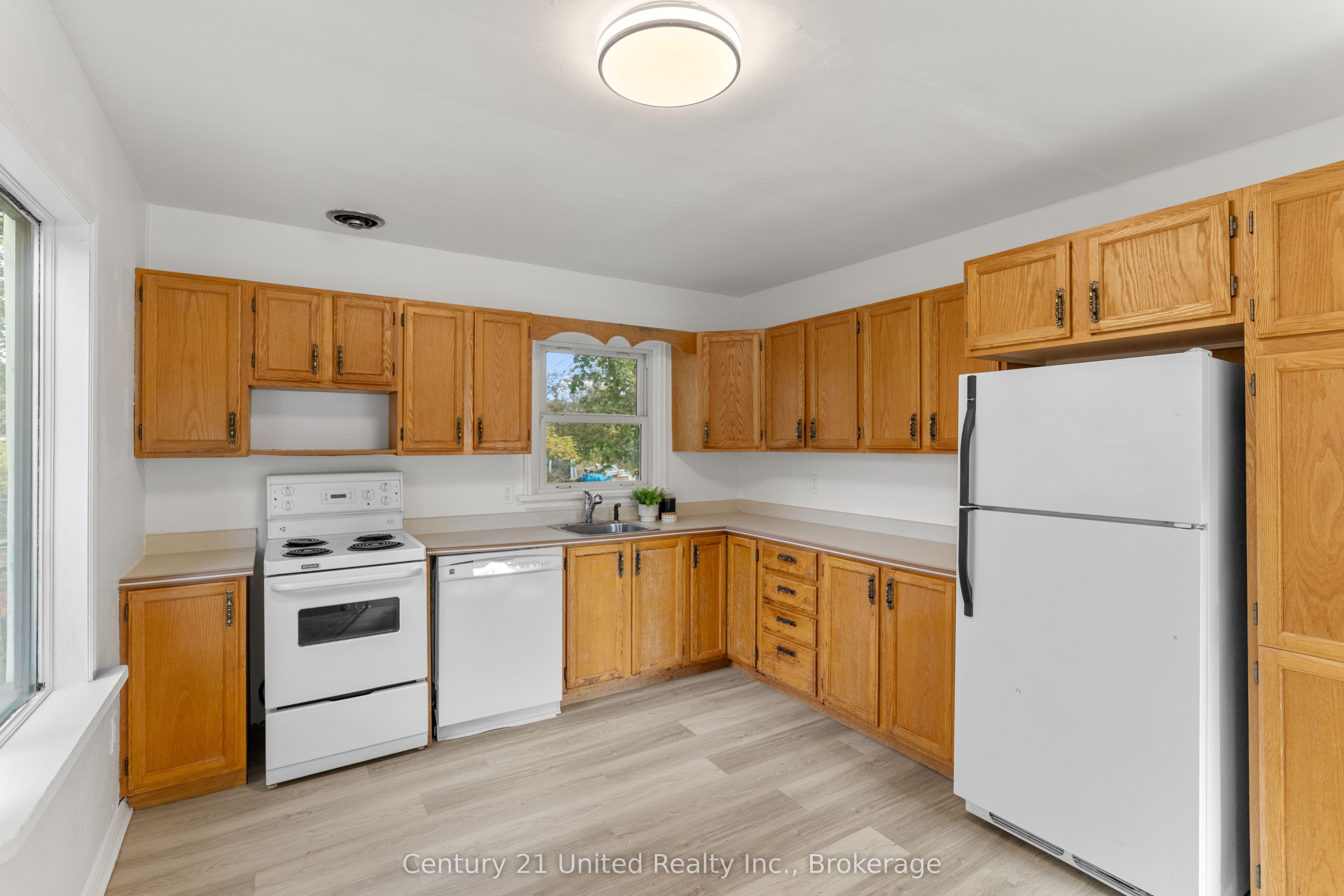 1026 Braund Place Property Photo 8