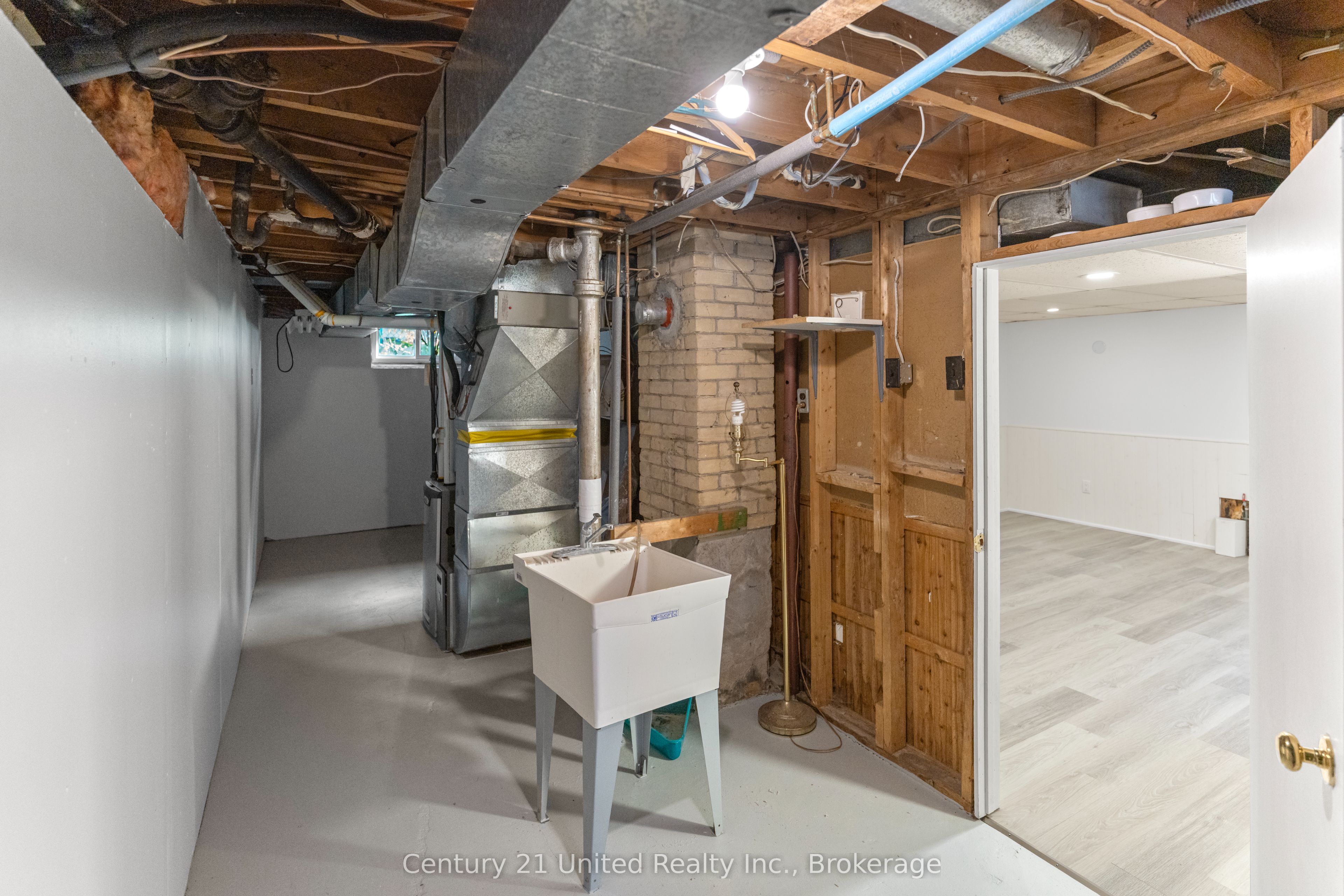 1026 Braund Place Property Photo 18