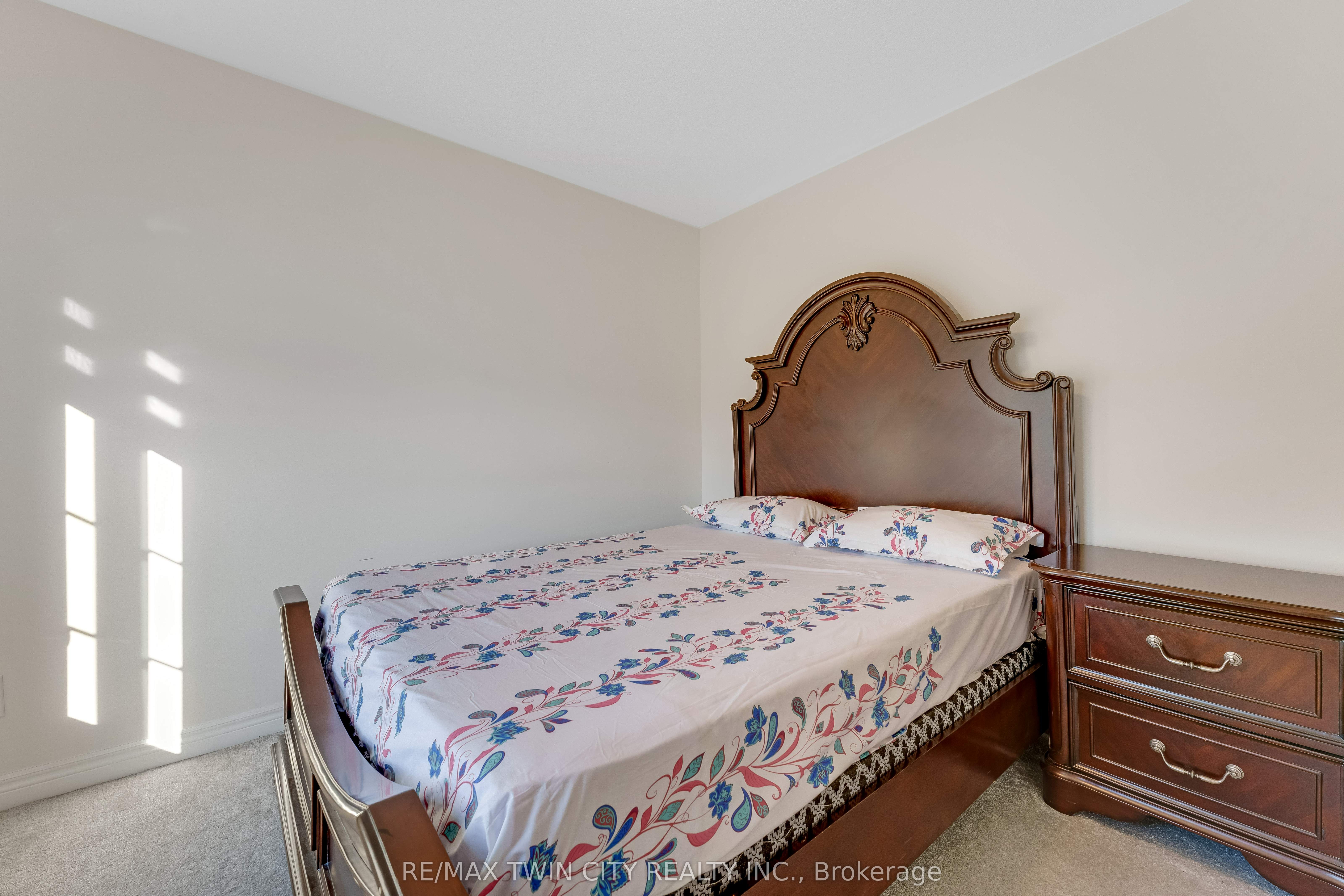 106 Haldimand Street Property Photo 19
