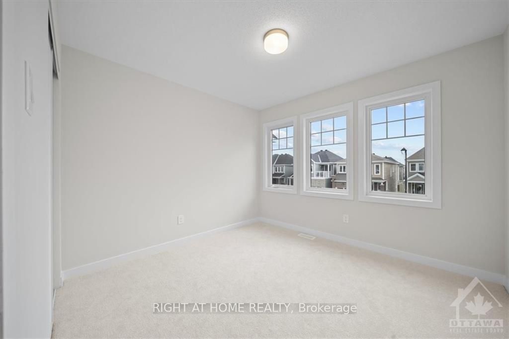 74 Hackamore Crescent Property Photo 20