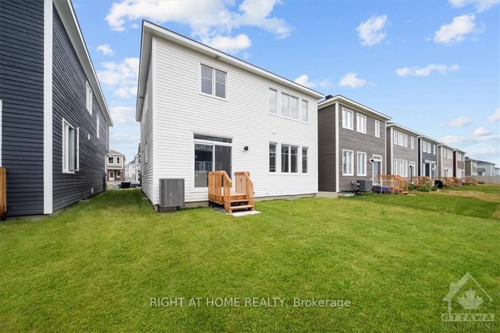 74 Hackamore Crescent Property Photo 27
