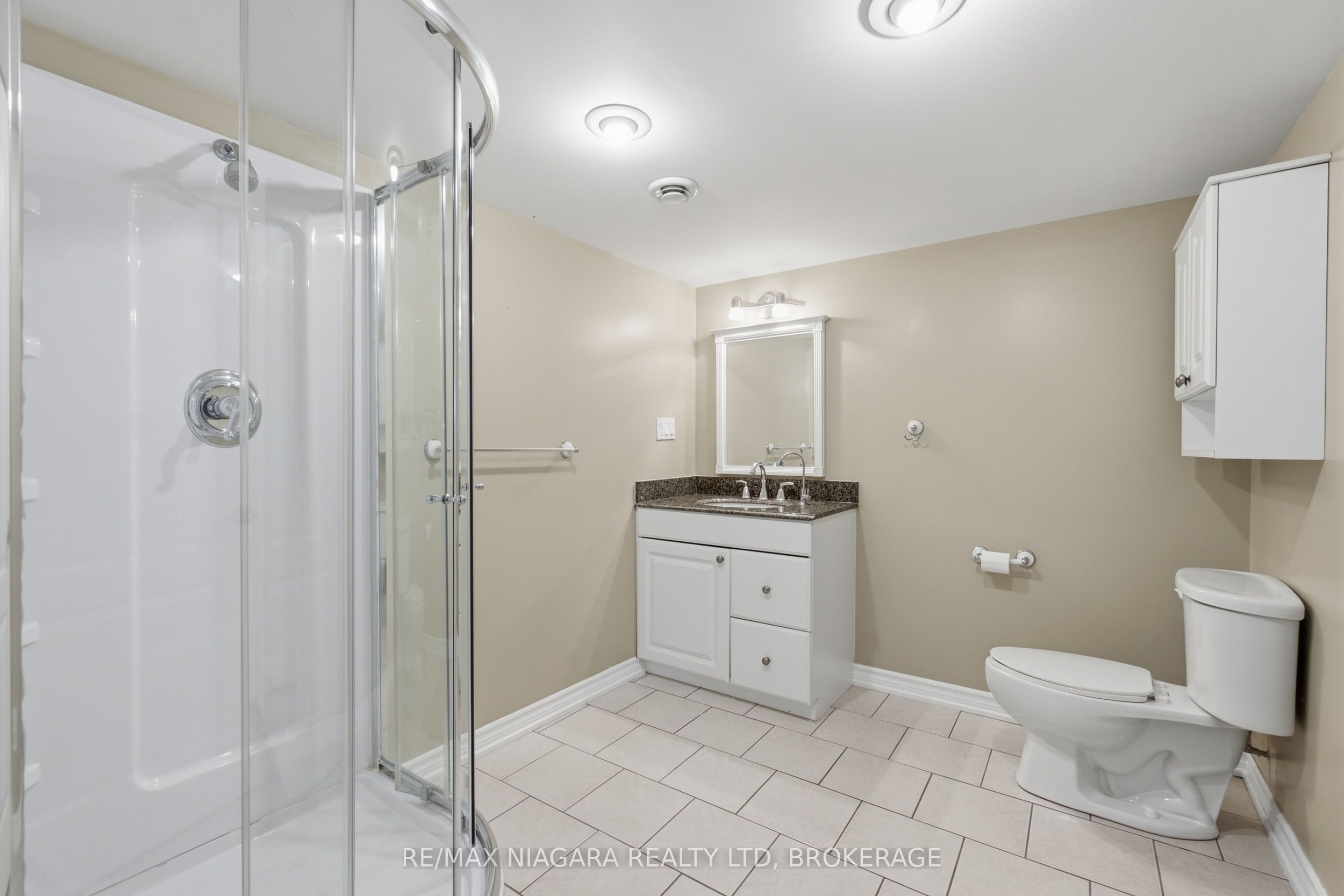 551 Darby Road Property Photo 38