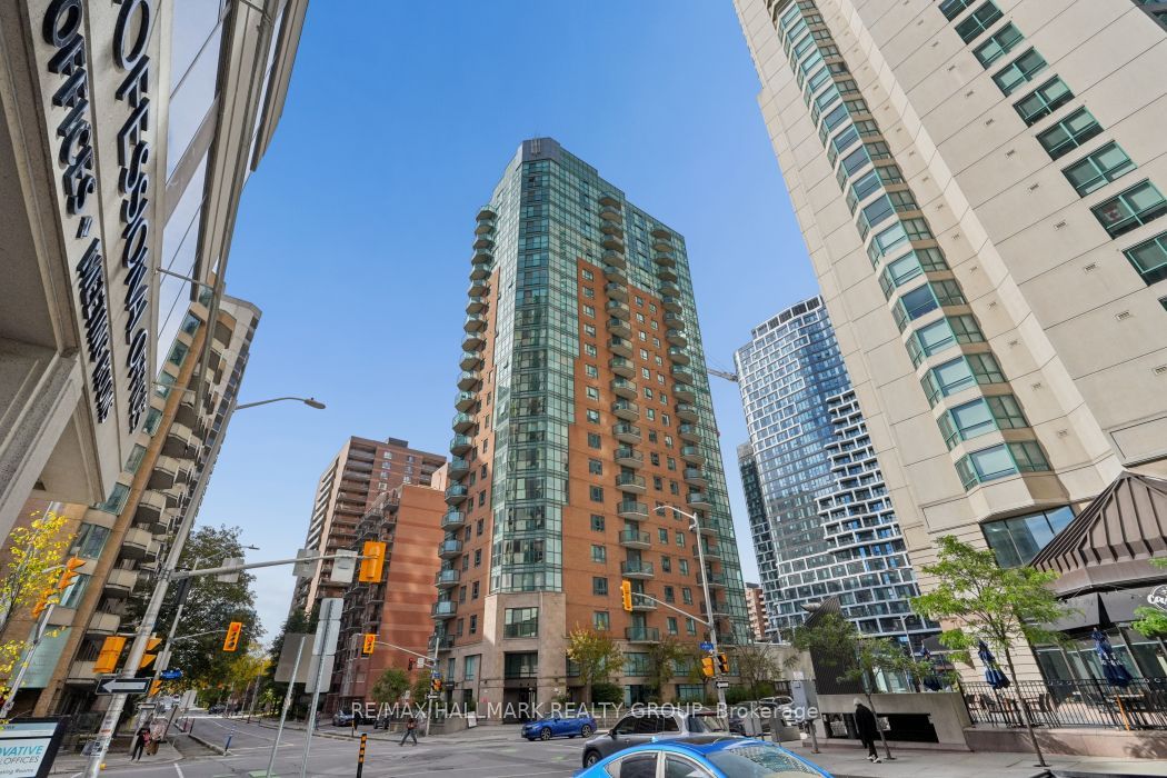 445 W Laurier Avenue W 302 Property Photo 1