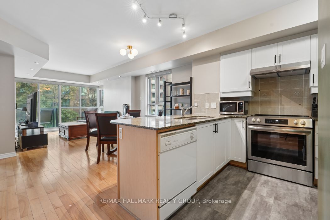 445 W Laurier Avenue W 302 Property Photo 6
