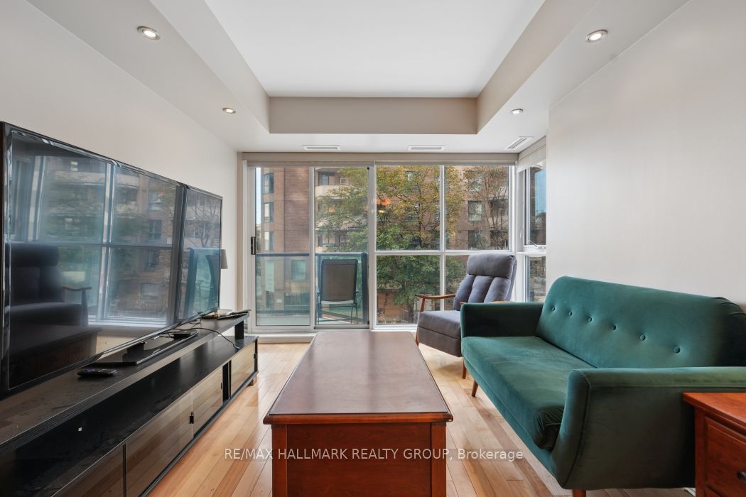 445 W Laurier Avenue W 302 Property Photo 14