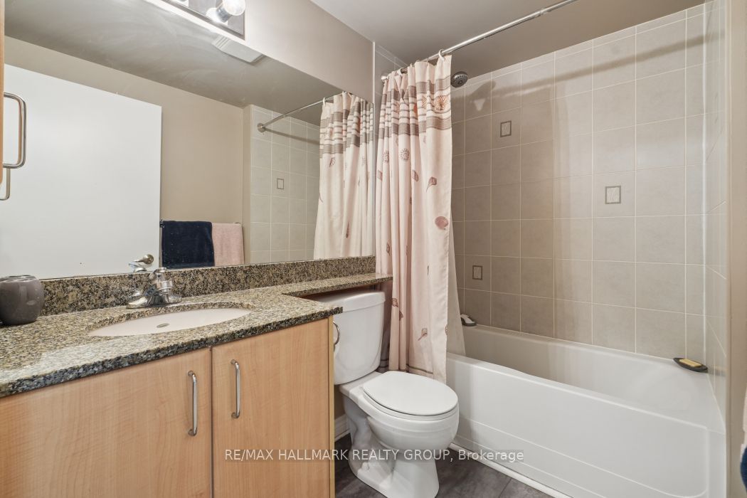 445 W Laurier Avenue W 302 Property Photo 21