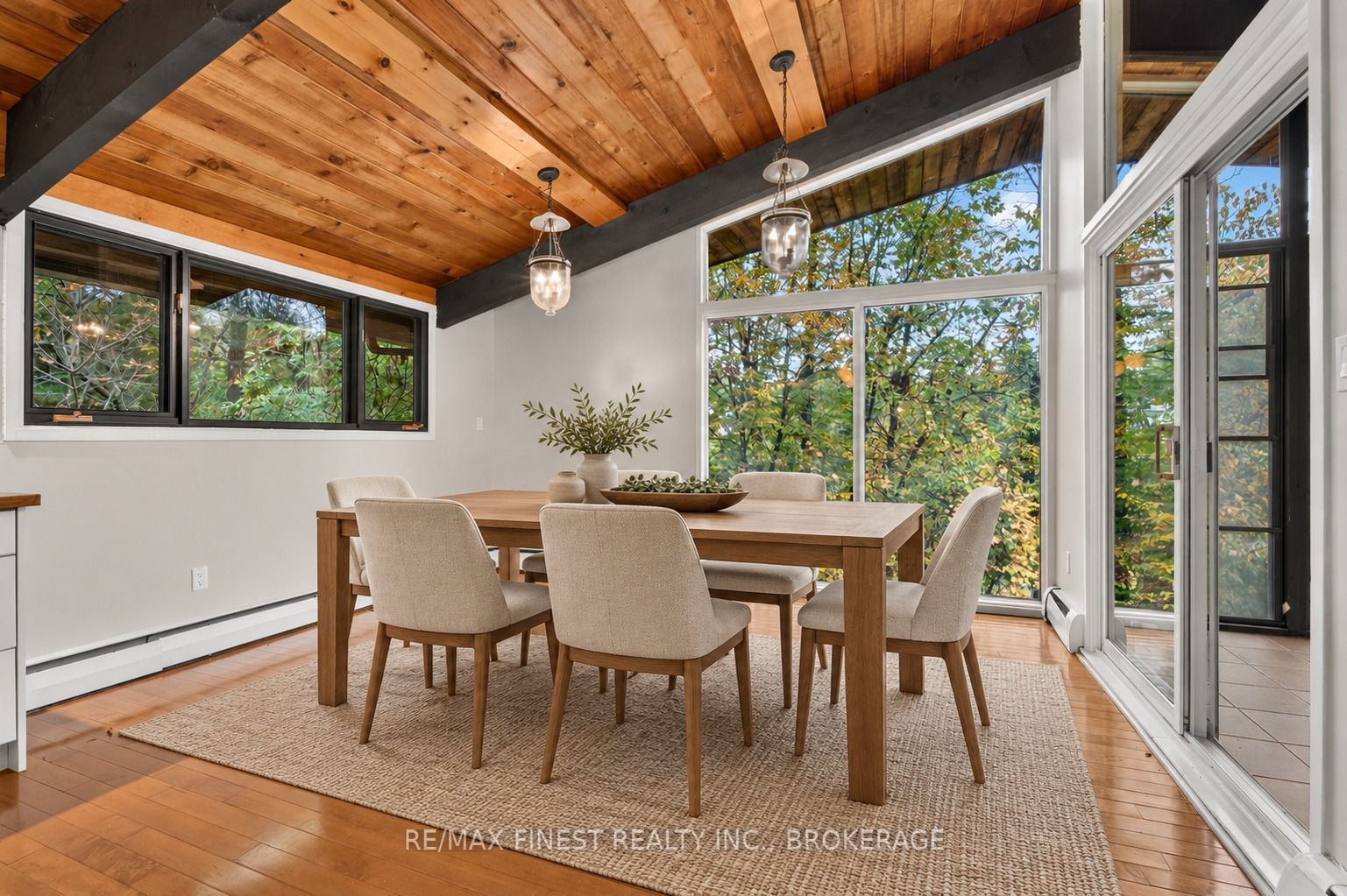 11 Edgewood Road Property Photo 8