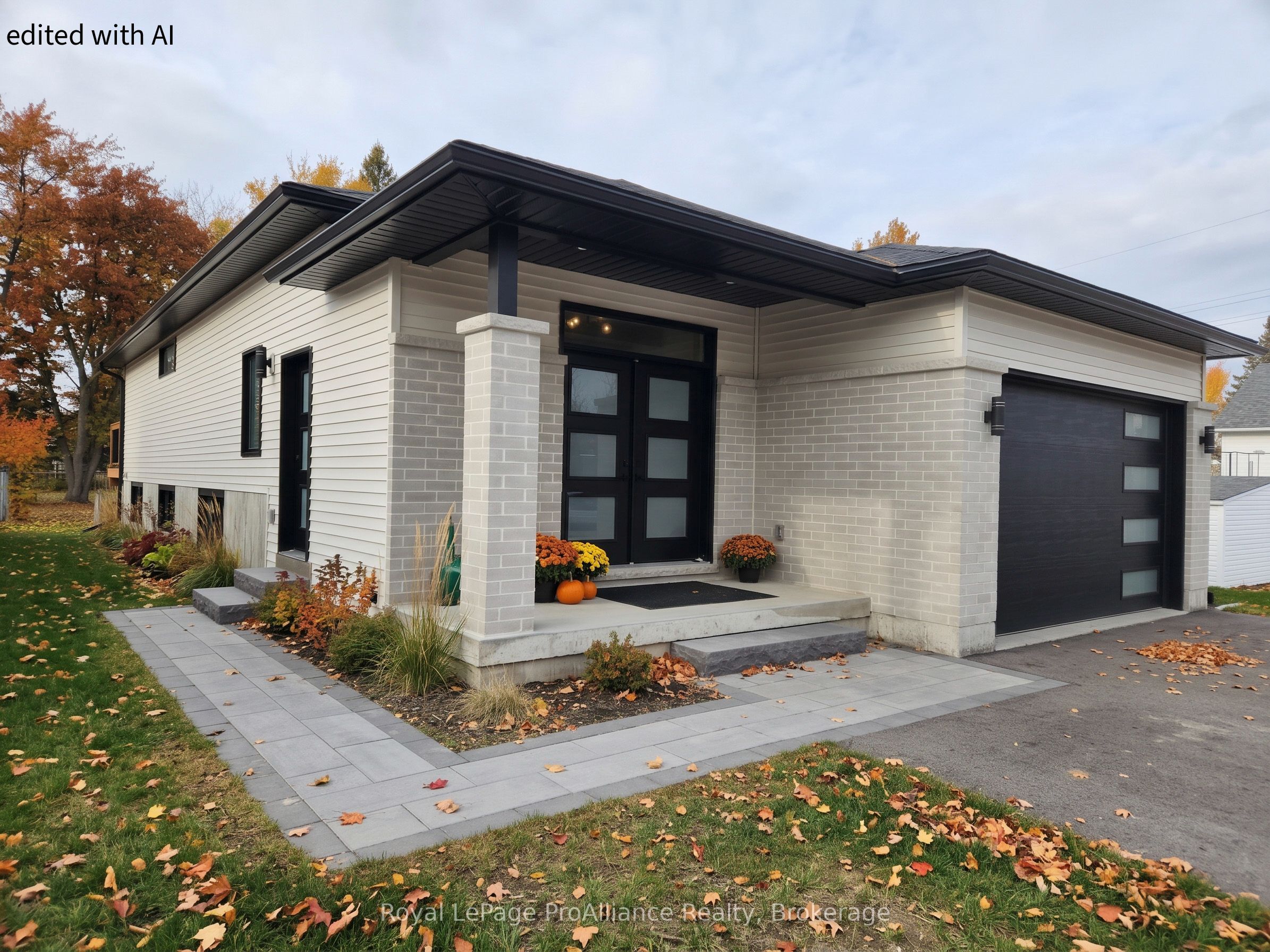 8 Aldersgate Drive B Property Photo 2