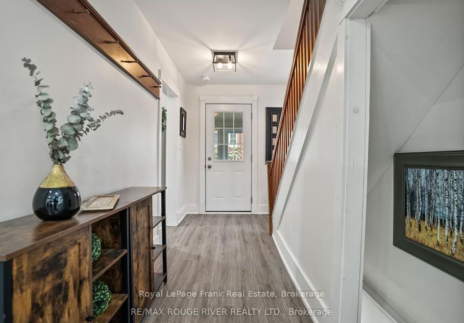 55 Ellen Street Property Photo 5