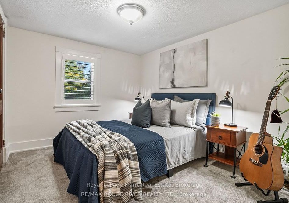 55 Ellen Street Property Photo 13