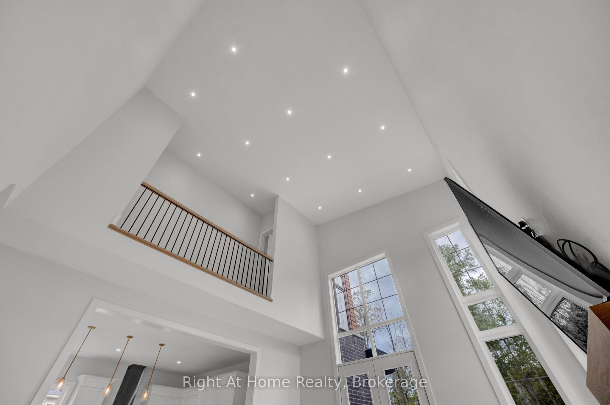 213 Suzanne Mess Boulevard Property Photo 17
