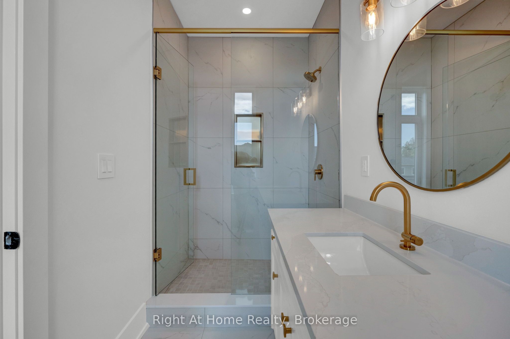 213 Suzanne Mess Boulevard Property Photo 23