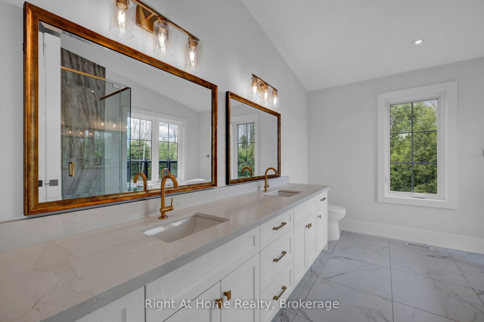 213 Suzanne Mess Boulevard Property Photo 24