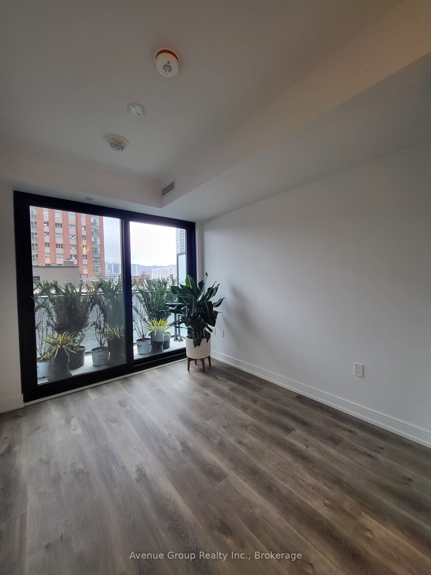 1 Jarvis Street 405 Property Photo 10