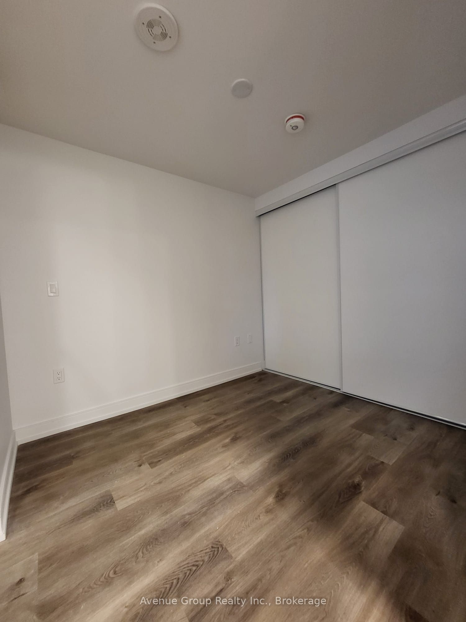 1 Jarvis Street 405 Property Photo 12