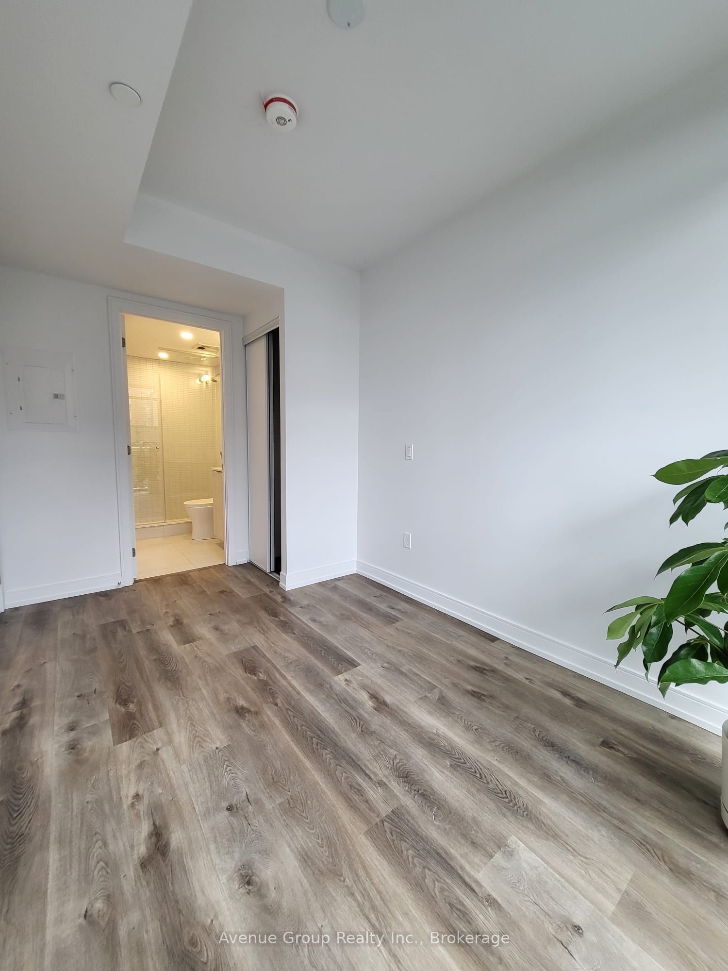 1 Jarvis Street 405 Property Photo 13