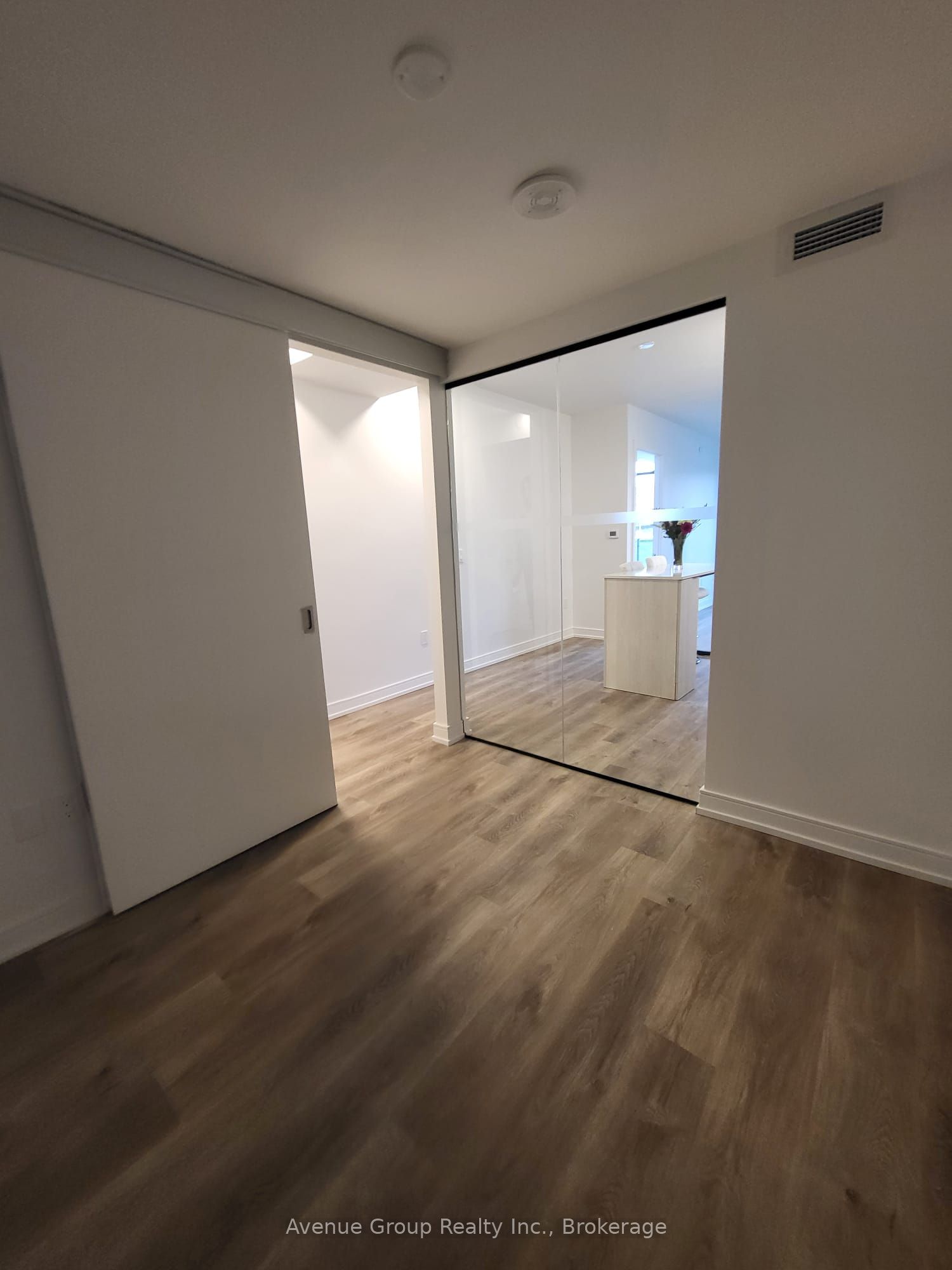 1 Jarvis Street 405 Property Photo 16