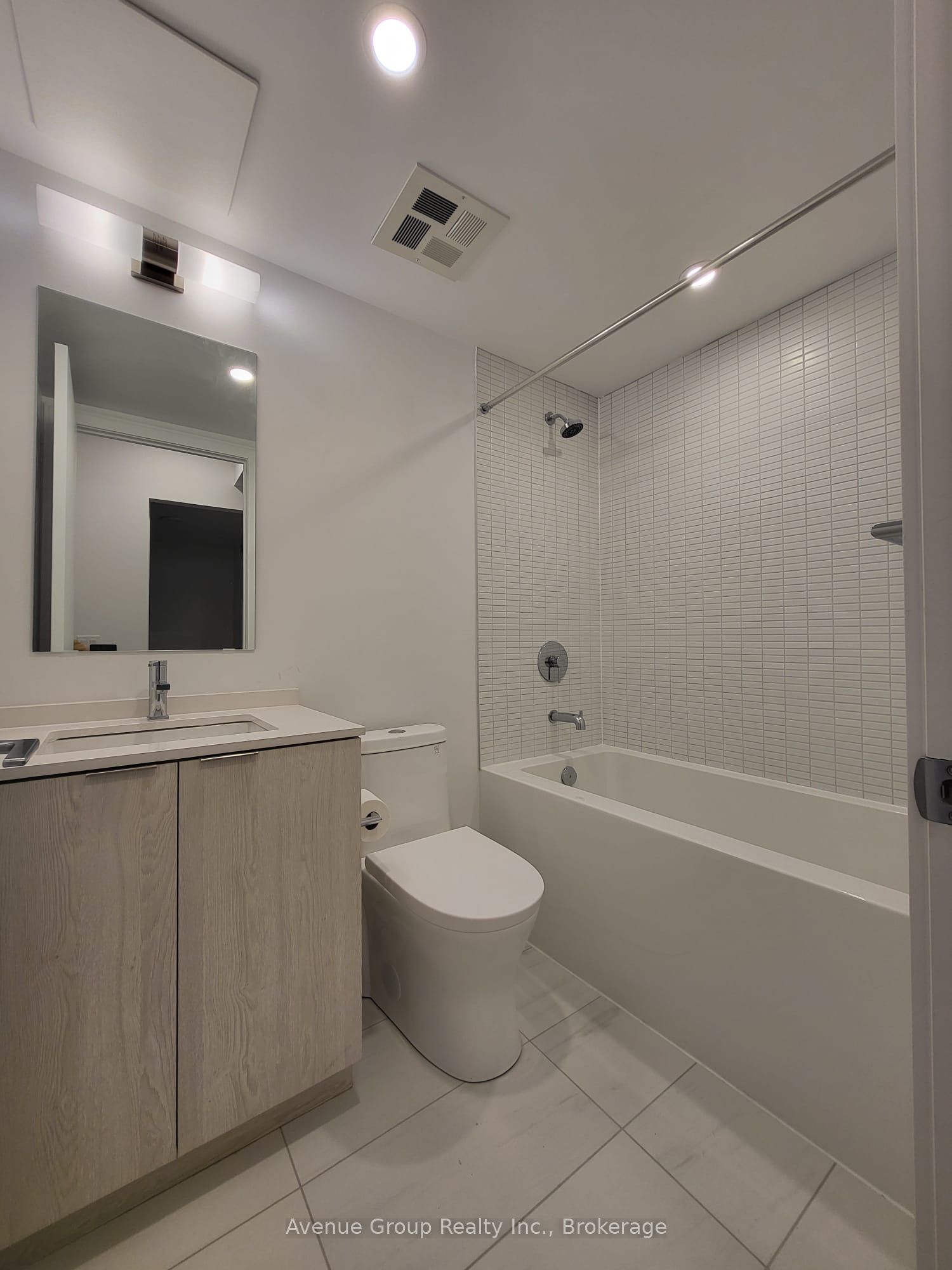 1 Jarvis Street 405 Property Photo 18