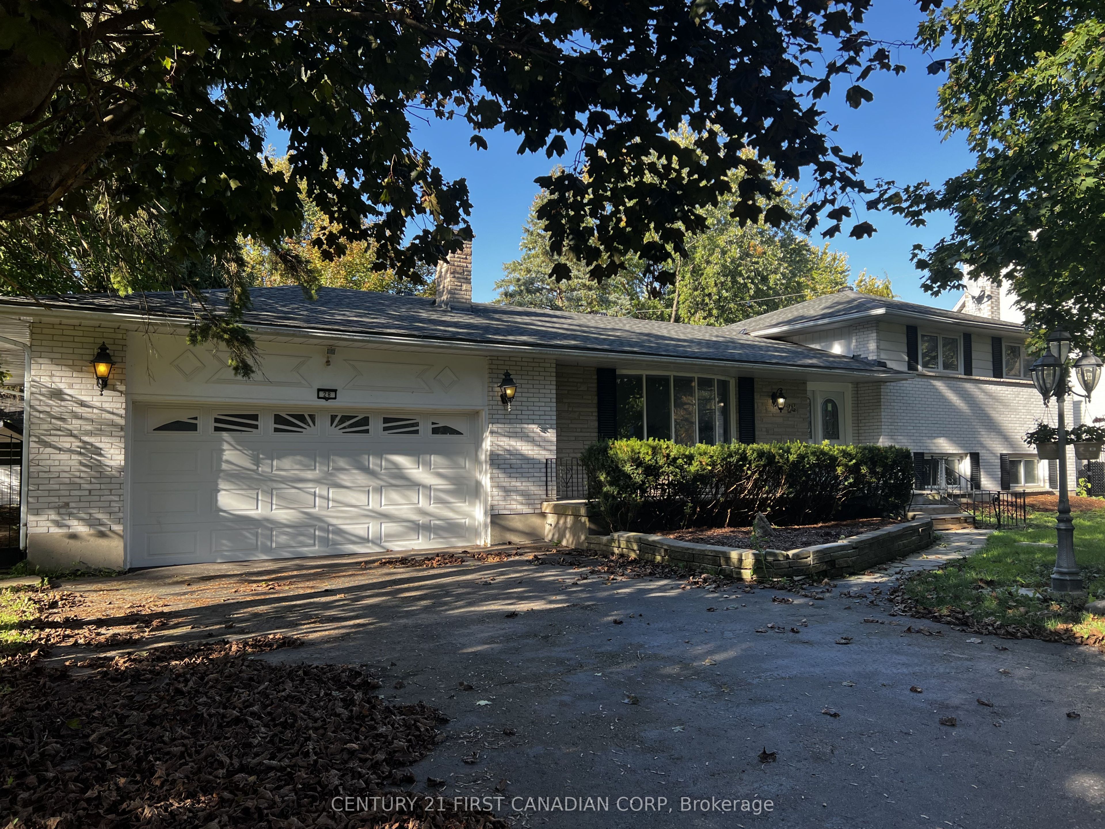 28 REDFORD Road