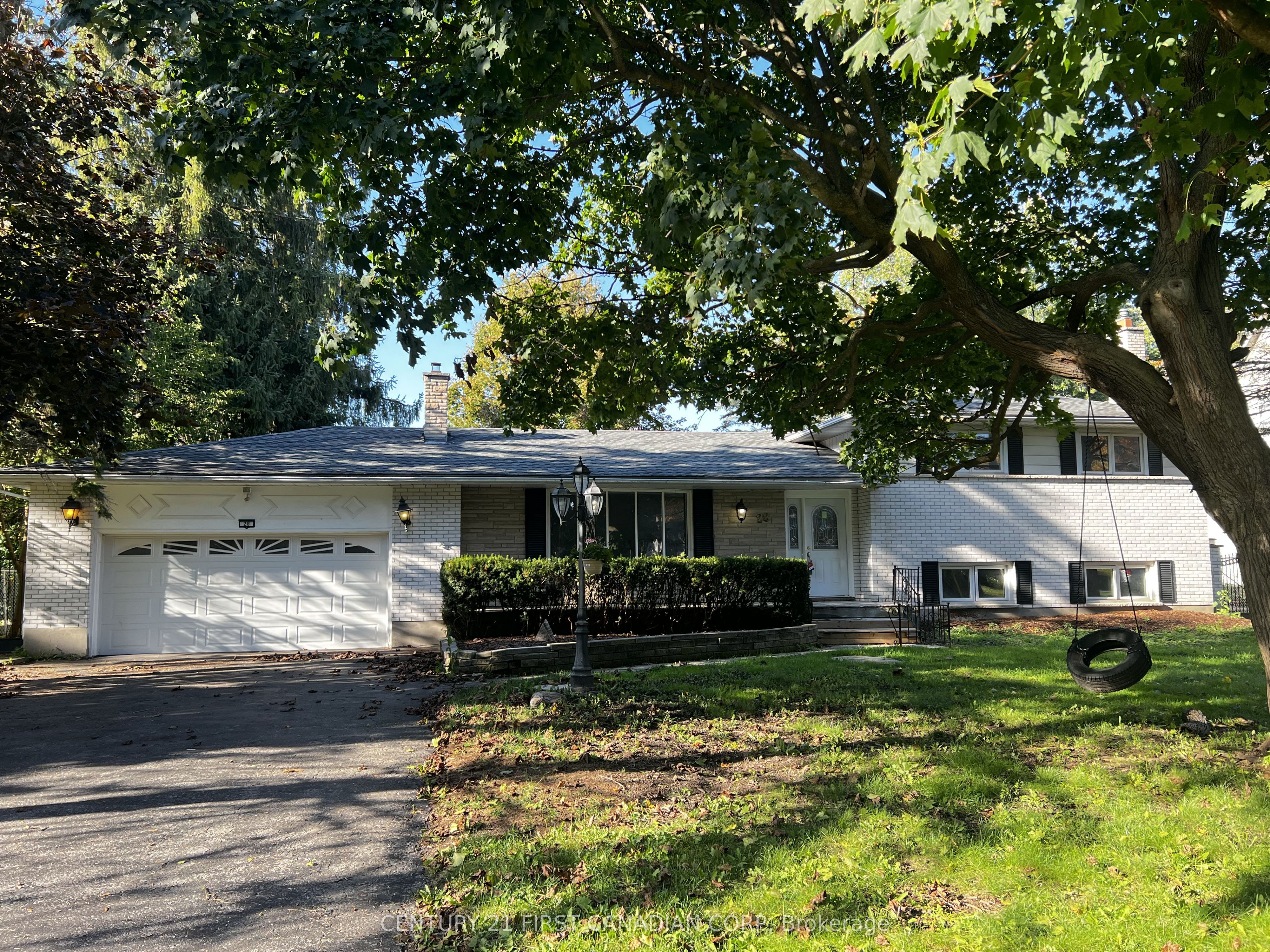 28 Redford Road Property Photo 2