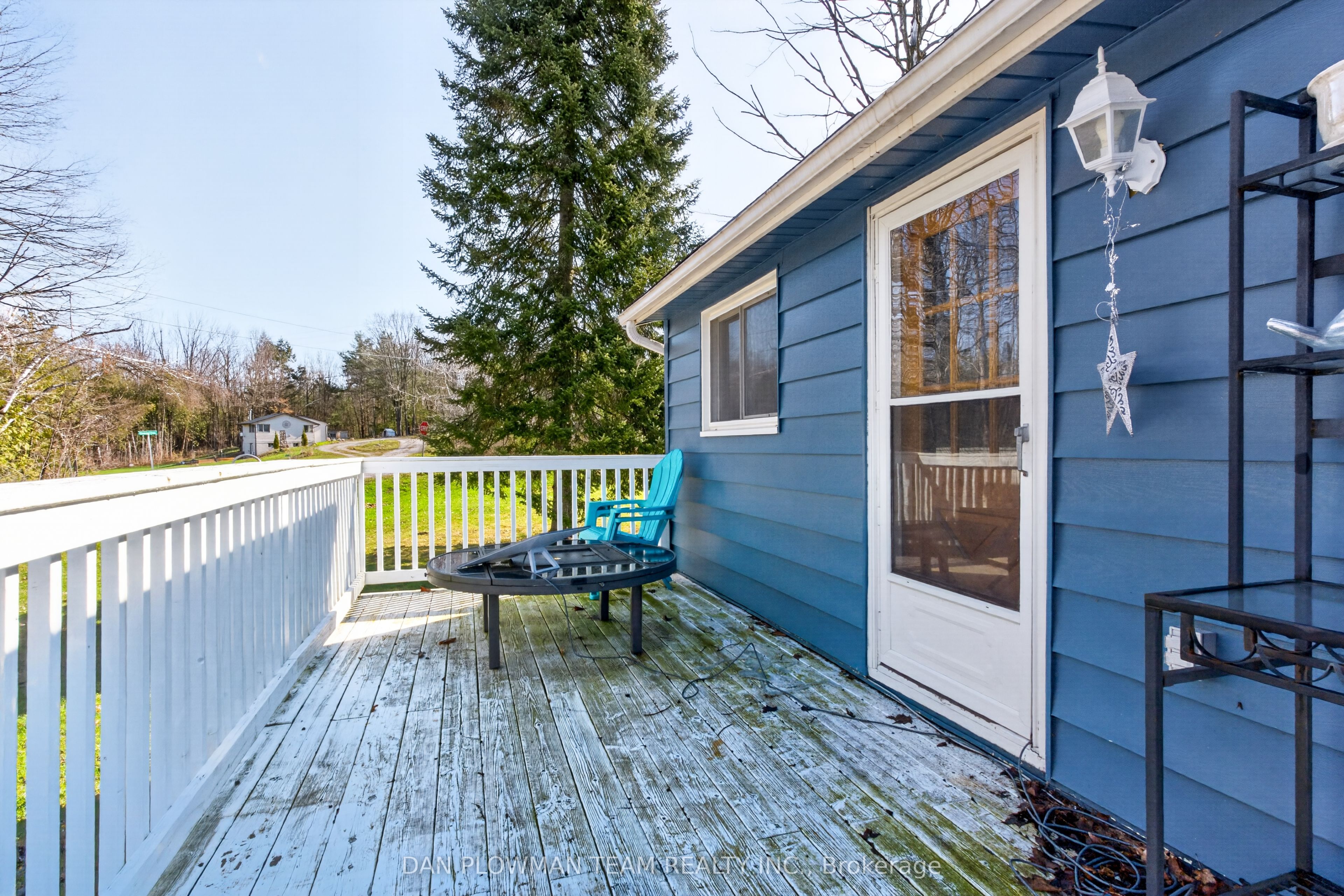 1545 Westview Crescent Property Photo 6