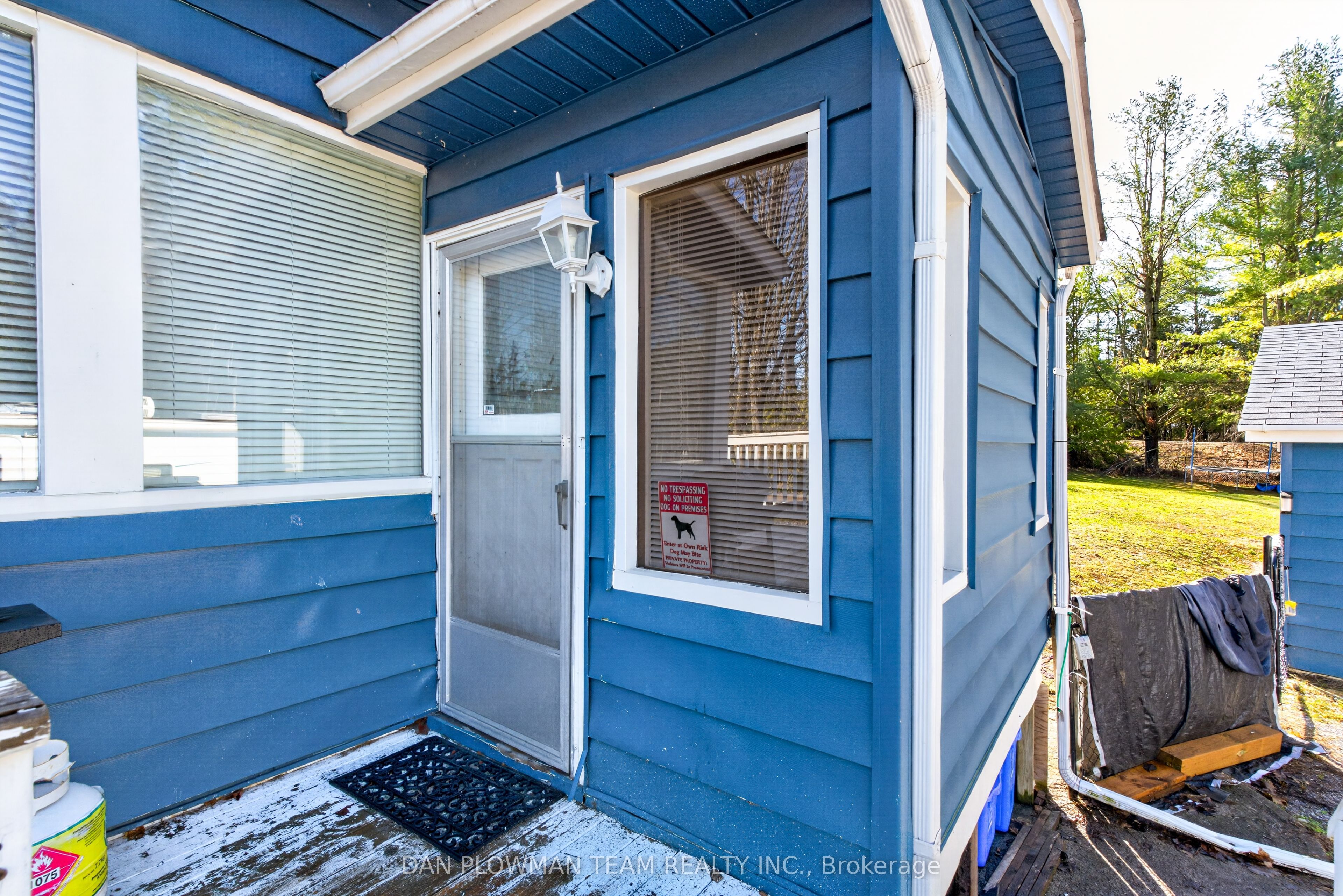 1545 Westview Crescent Property Photo 8