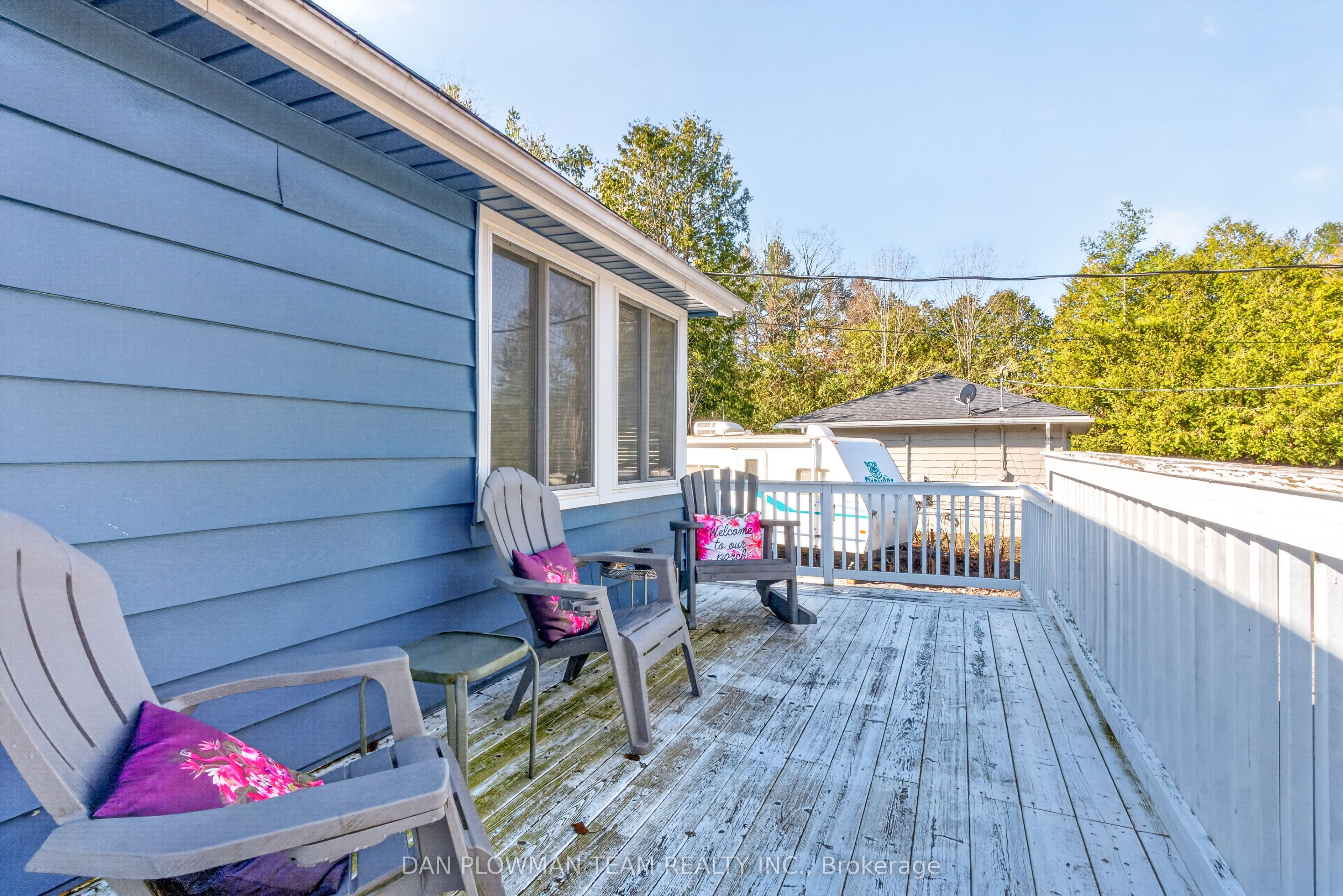 1545 Westview Crescent Property Photo 9