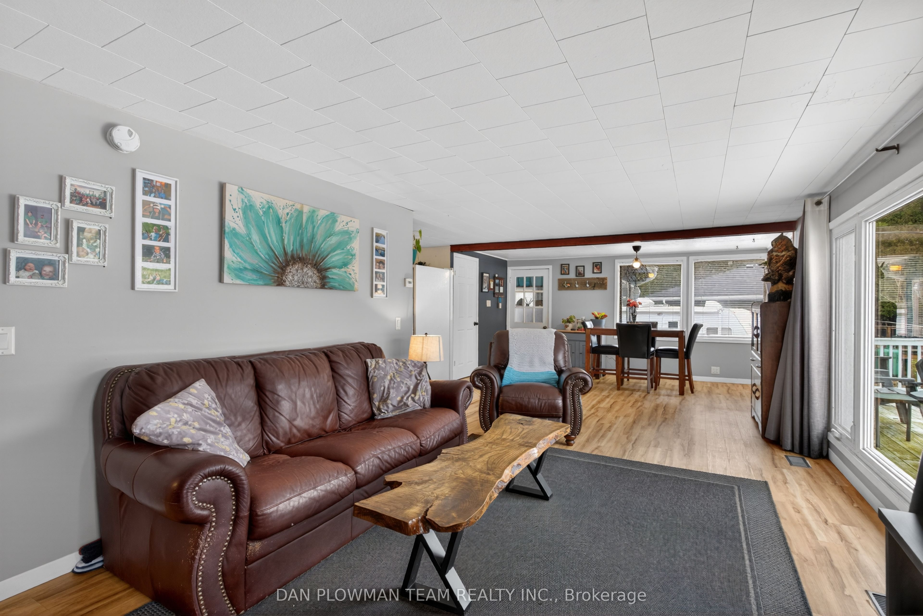 1545 Westview Crescent Property Photo 21