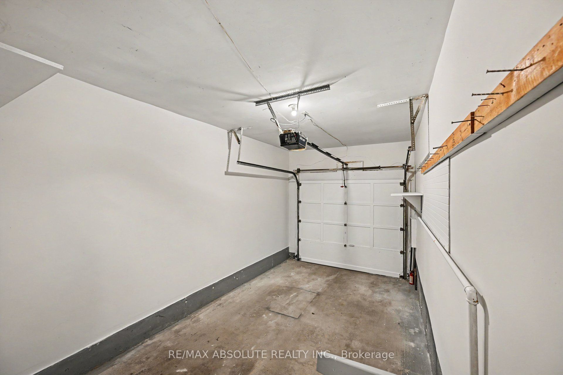 13 Spruce Crescent Property Photo 27