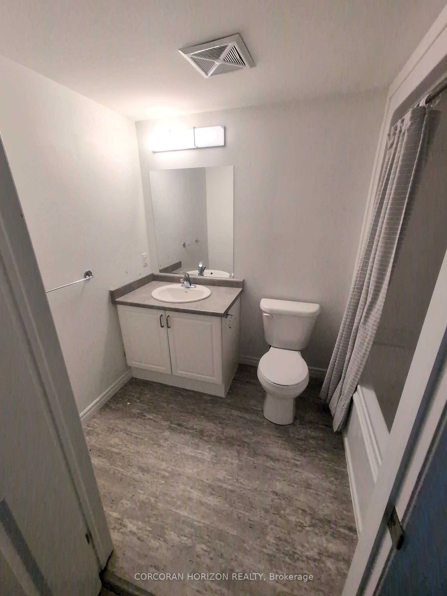253 Broadway Street 205 (d1) Property Photo 9