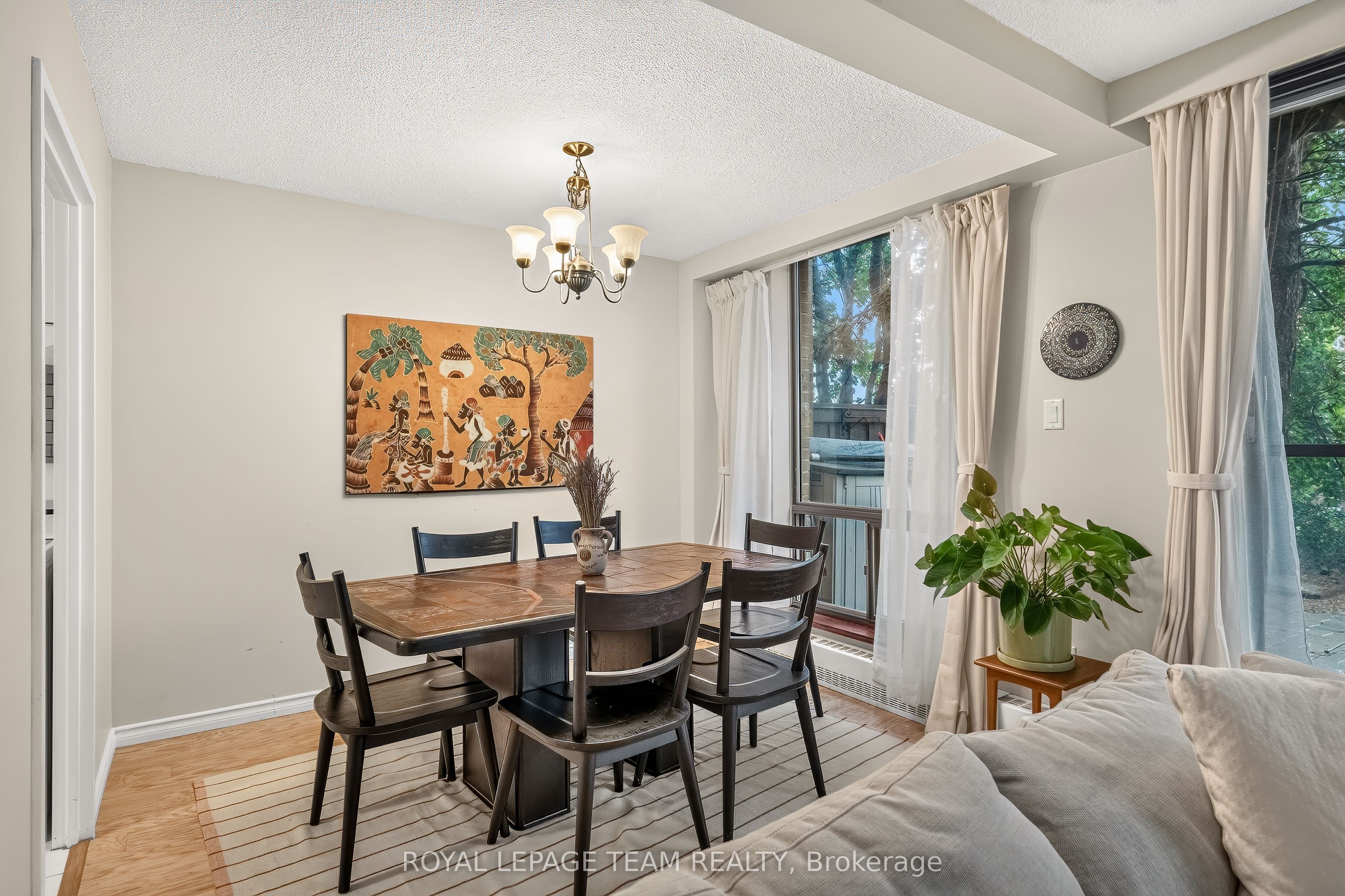 515 St. Laurent Boulevard 107 Property Photo 10