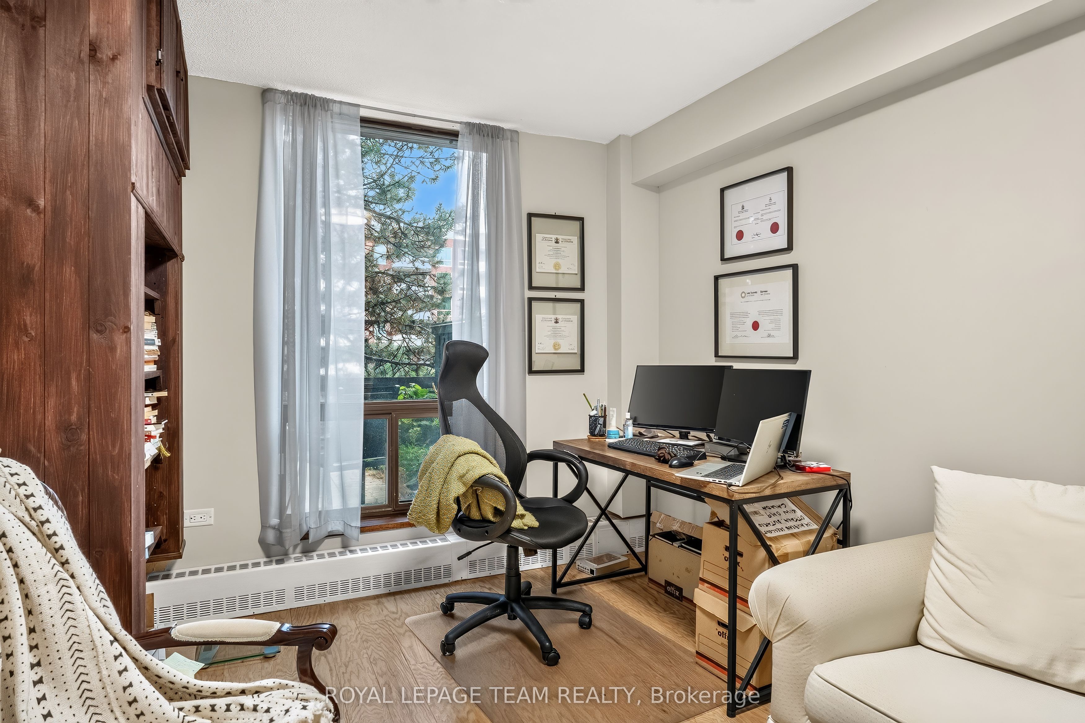 515 St. Laurent Boulevard 107 Property Photo 12
