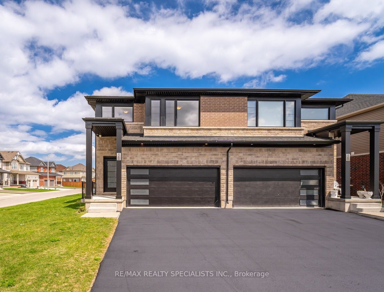 4259 Shuttleworth Drive Property Photo 1